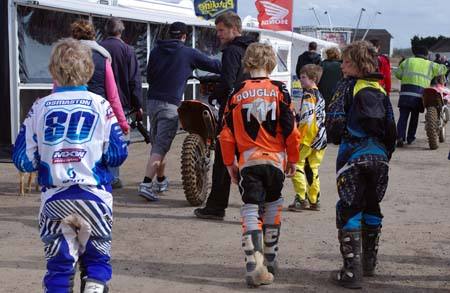 Back to pits